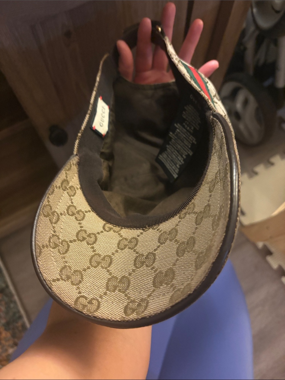 Gucci GG one size fits all brand new without tags hat adjustable leather strap - Picture 5 of 5